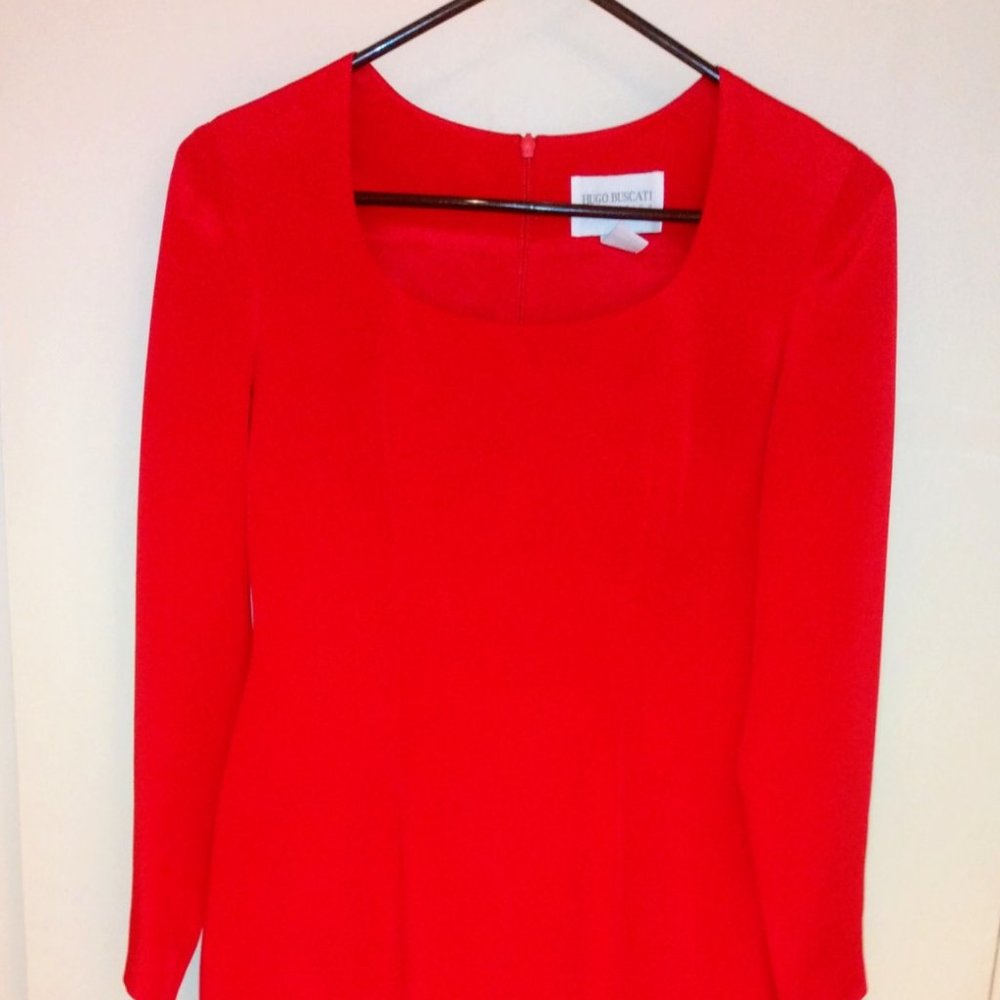 HUGO BUSCATI, Bright Red Silk Dress in Size 4, in Size 4.